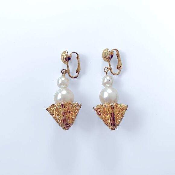 Vintage Emmons Faux Pearl Drop Earrings - Picture 1 of 5